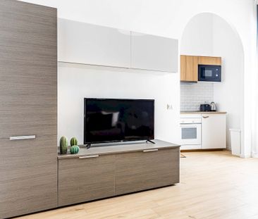 Spacious and bright single room in Piazza Monte Titano - Photo 6