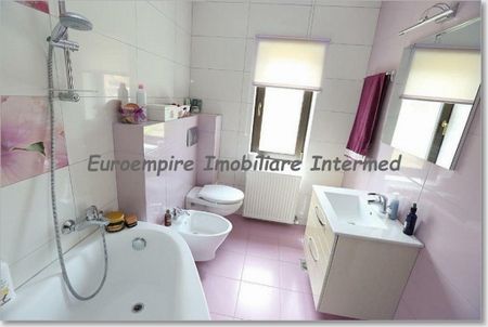 De inchiriat vila in Constanta zona Coiciu - Fotografie 5