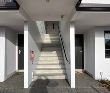 Upper Riccarton - Photo 2