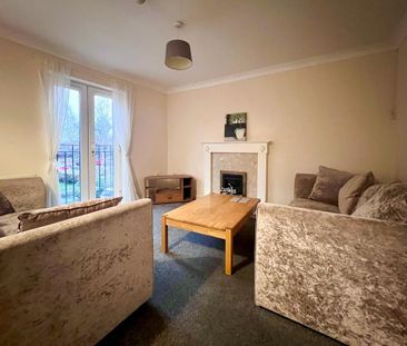 1 bedroom in a house share to rent - Photo 1