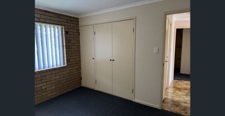 Two bedroom unit - Photo 3