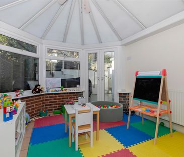 Glebe Road, Long Ashton, Bristol - Photo 1