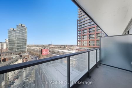 35 Parliament Street #1513 - Photo 4