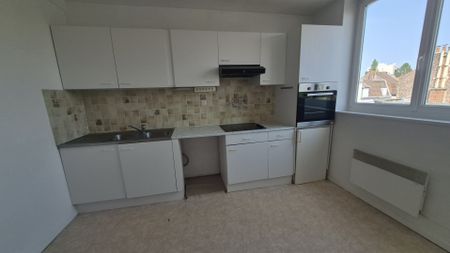 Location Appartement 2 pièces 50m² LILLE 59000 - Photo 2