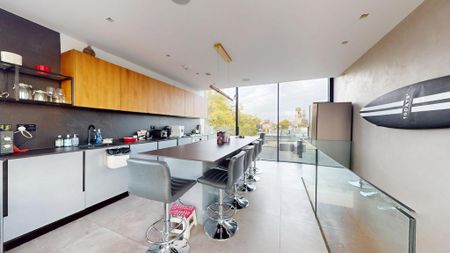 3 bedroom penthouse to rent - Photo 3