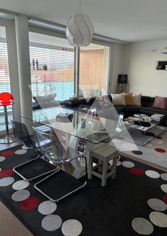 For rent - Beautiful 4.5-room apartment with loggia - Photo 5