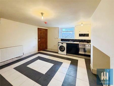 Lower Fitzwilliam Street, Huddersfield, HD1 - Photo 3