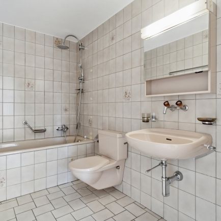 Apartment - Photo 4
