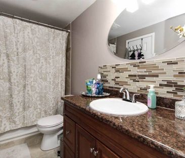 For Lease - 1420 Fieldlight Boulevard, Pickering, Ontario - Photo 2