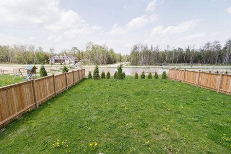 For Lease - 172 Ramblewood Drive, Wasaga Beach, Ontario - Photo 2