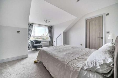 Princes Close, Eton Wick, Windsor, Berkshire, SL4 - Photo 3