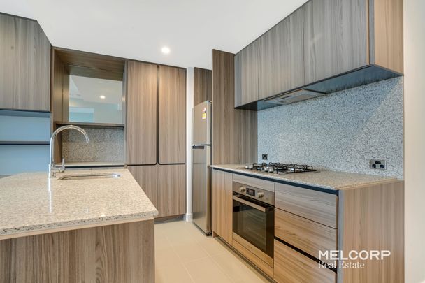 SWANSTON CENTRAL - FURNISHED APARTMENT IN HEART OF IT ALL - Photo 1