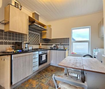2 bedroom maisonette to rent - Photo 3