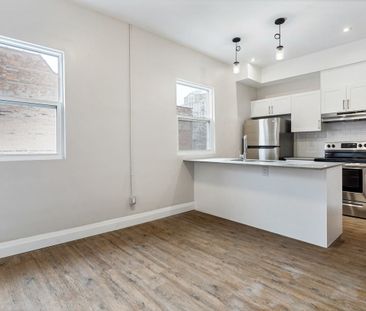 90 John Street South apartment — Hamilton, ON (2-Bedroom) - 2 Bedroom - Photo 3