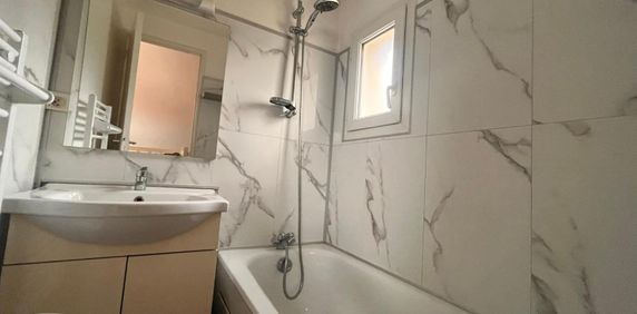 Location Appartement 2 pièces 32m² LAVAL 53000 - Photo 2
