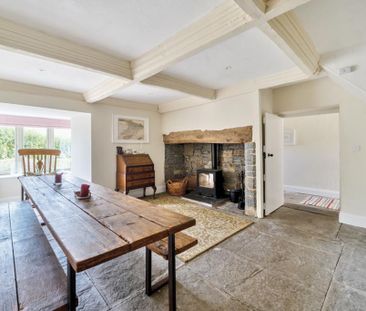 4 bedroom semi-detached house to rent - Photo 6