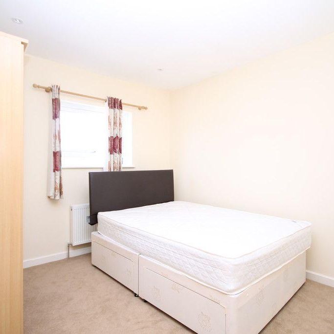 1 bedroom in a house share to rent - Photo 1