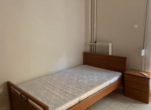 Studio/Γκαρσονιέρα για ενοικίαση - Λάρισα, - Φωτογραφία 1
