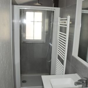 Location Appartement 1 pièce 29m² VITTEL 88800 - Photo 3