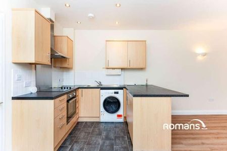 Eggars Hill, Aldershot, Hampshire, GU11 - Photo 4