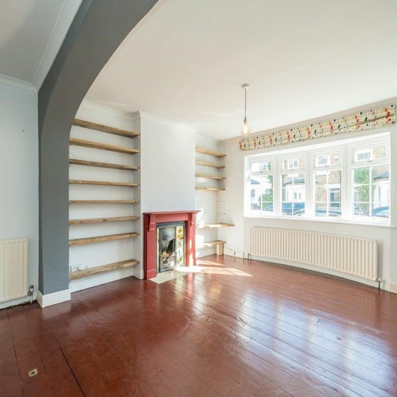 Newry Road, St Margarets, TW1 - Photo 1