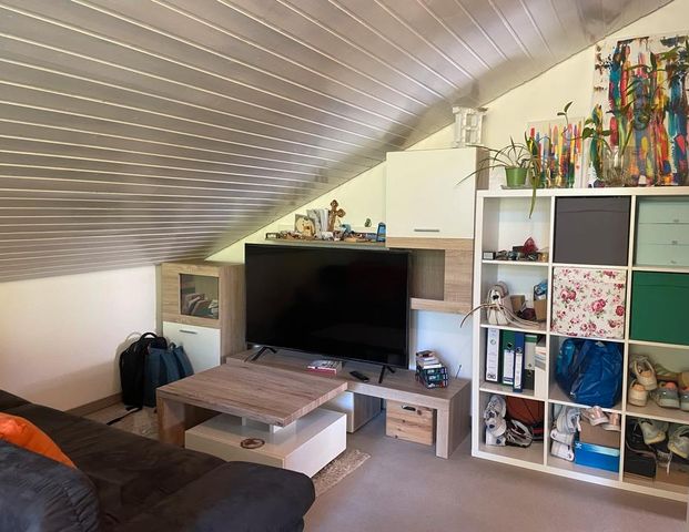 Helle 1-Zimmer-Wohnung in Gröbenzell nur an Frau - Foto 1