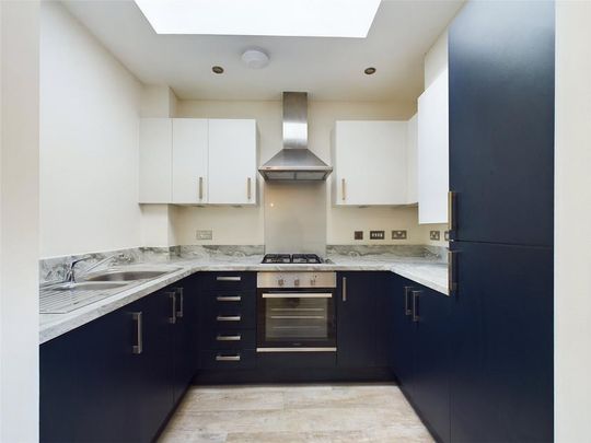 2 bedroom detached house to rent - Photo 1
