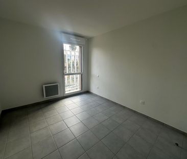 Location Appartement 2 pièces 45m² TOULOUSE 31500 - Photo 4
