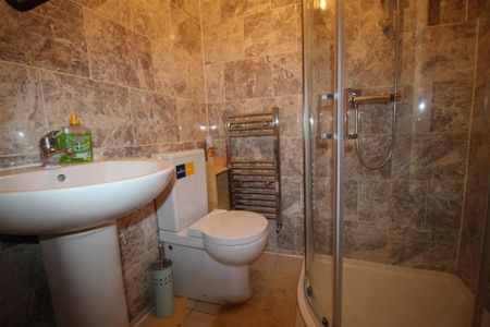 3 bedroom house share to rent - Photo 5