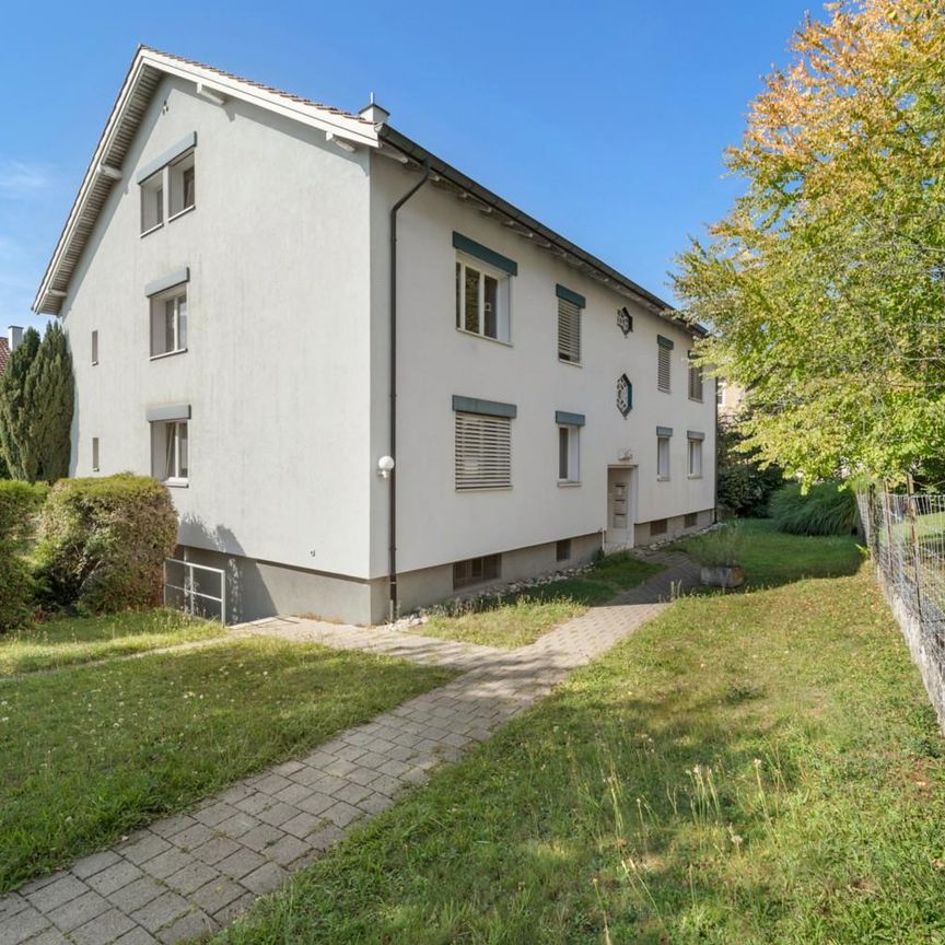 Attraktive 3.5 Zimmerwohnung im Herzen von Bottmingen - Foto 2