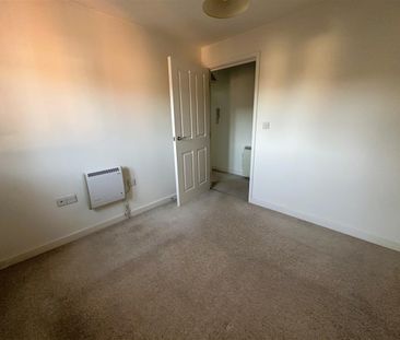 Seagers Court, Audley Road, Chippenham, SN14 - Photo 3