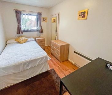 35 Edgewater, Lisburn, BT27 5PZ - Photo 4