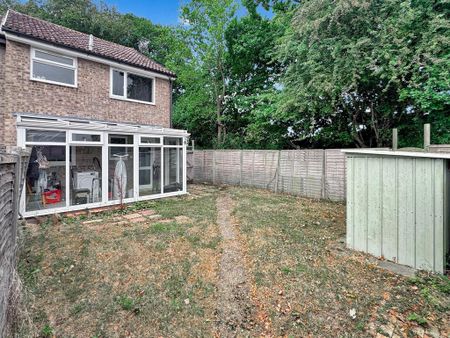 1 bedroom end of terrace house to rent - Photo 4