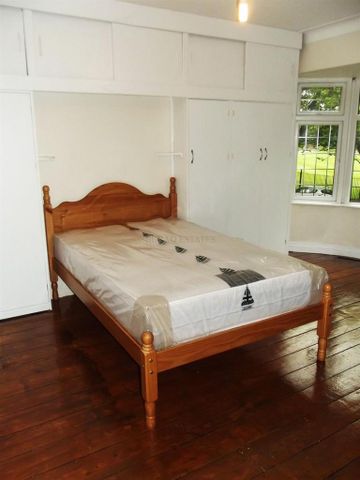 6 bedroom house to rent - Photo 5