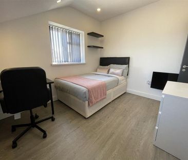 2 bedroom apartment to rent - Photo 6