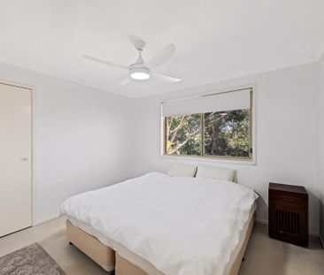 Peaceful Ridgewood Setting - Lawn Maintenance Included - Photo 4