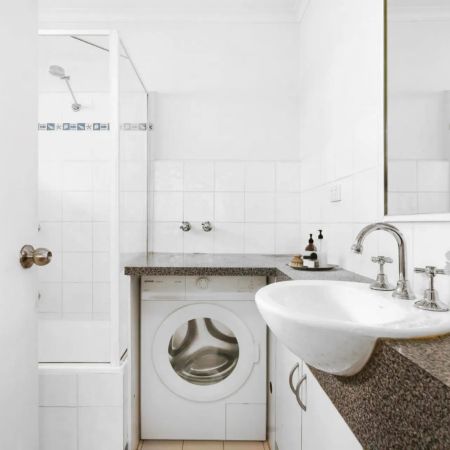 A piece of Portofino in the heart of Elwood! - Photo 4