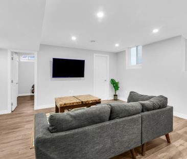 For Lease - 5463 Fudge Terrace Unit# Basement Apt, Mississauga, Ont... - Photo 1