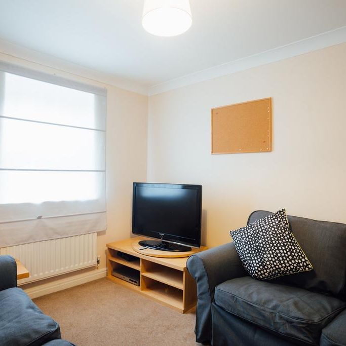 4 bedroom house to rent - Photo 1