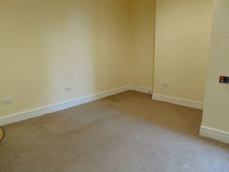 Manchester Road - Photo 4