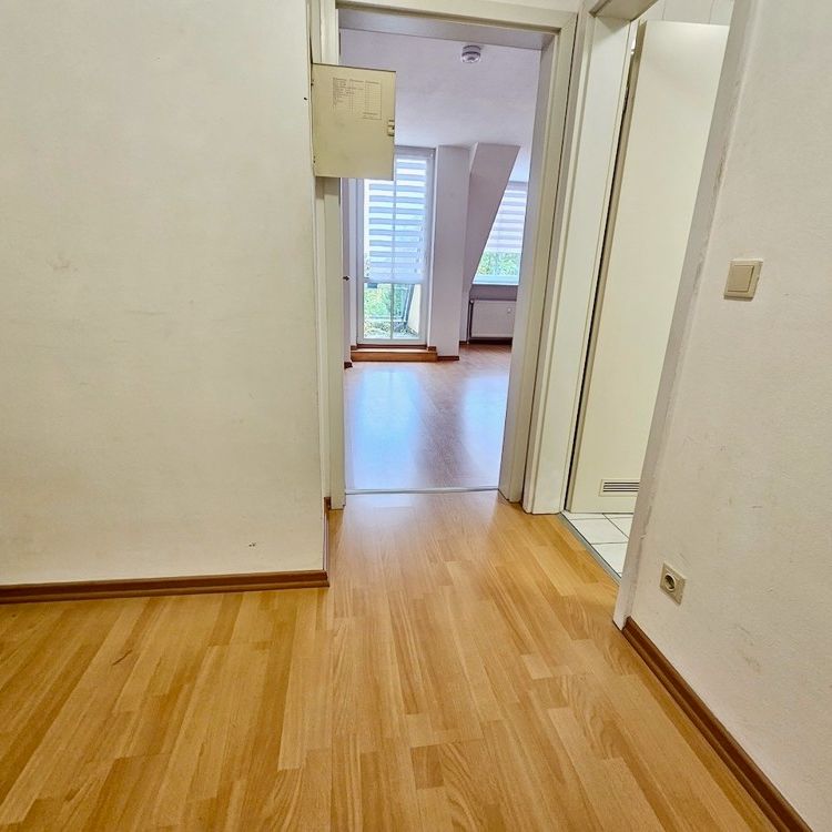 Charmante 1-Zimmer-Wohnung mit Balkon und EBK - Photo 1