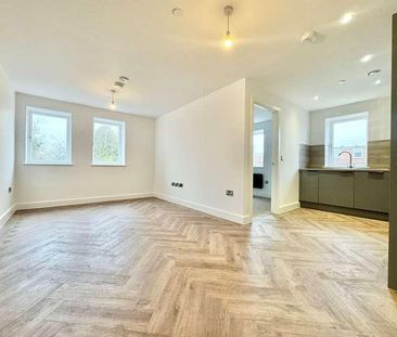 Ariel House, Sheldon, Birmingham, B26 - Photo 2