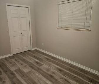 2 bedroom / 1 bathroom suite - Photo 1