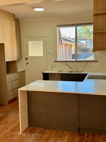 2/12 Clareville Avenue, Sans Souci NSW 2219 - Villa For Rent | Domain - Photo 2