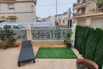 Alquiler de chalet pareado en Calle Viena, 11