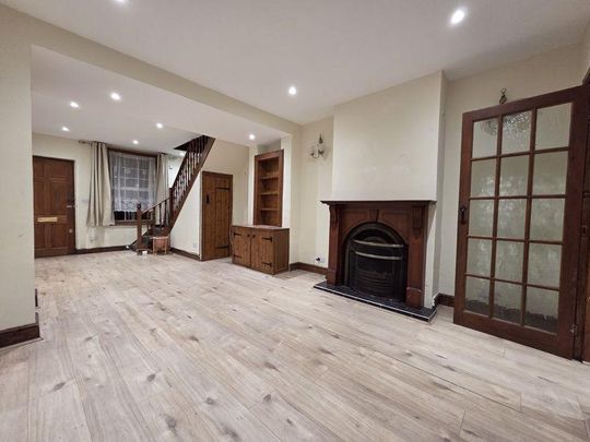 2 bedroom house to rent - Photo 1