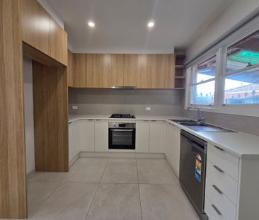 Renovated 3 Bedroom Home - Photo 6