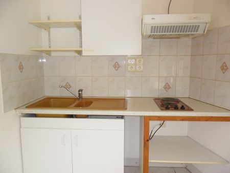 Location Appartement 2 pièces 31m² - Photo 2