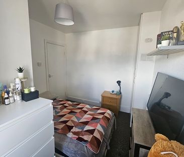 Room in a Shared House, Neasden Lane, NW10 - Photo 3