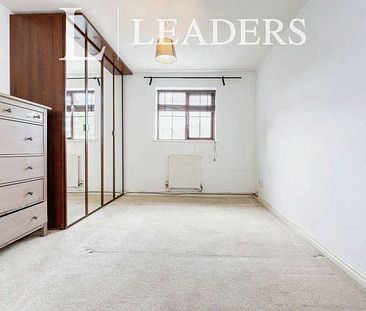 Cardwell Close, Emerson Valley, MK4 - Photo 3